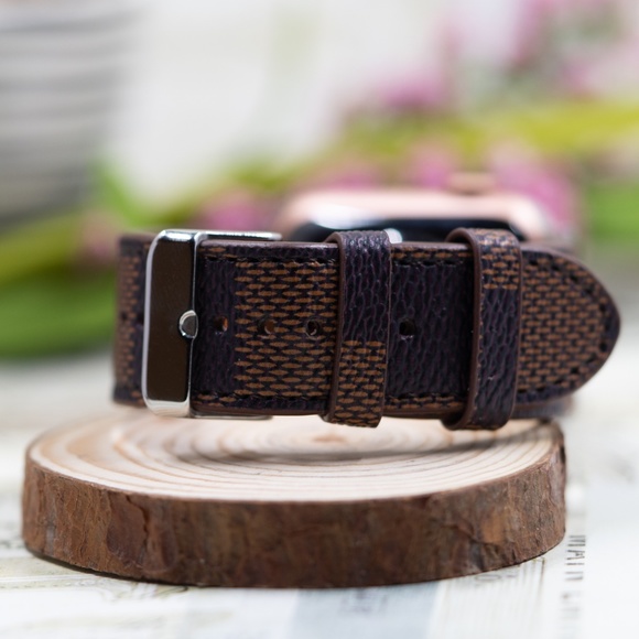 Checker Damier Apple Watch Band Ebène Brown Checker Leather 38/40/41 & 42/44/45 - Picture 3 of 5